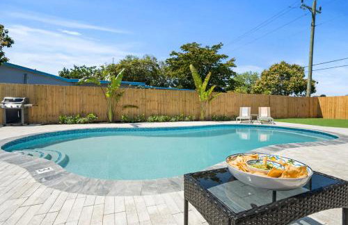 East Coast Oasis- Heated Pool & Park Your Boat! - Foto 20