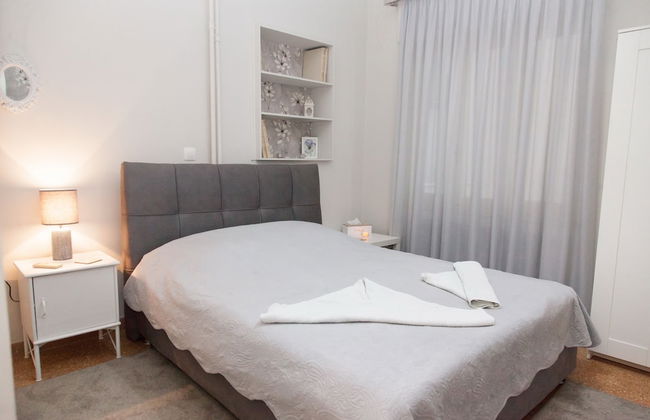 Fabulous Apartment Across Flisvos - Foto 5