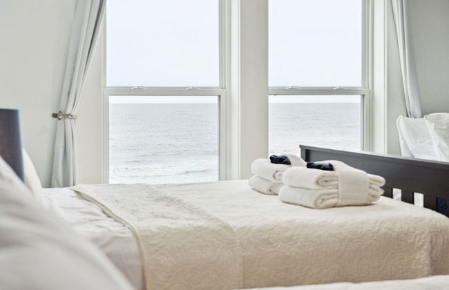 Oceanfront w Pool Panoramic Deck Views 5bdr Folly Ocean Breeze by Avantstay - Foto 43