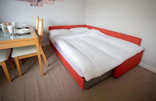 Sea Road Apartments - Photo 26