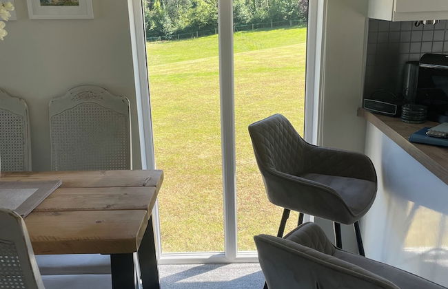 Private Chalet in New Quay With Stunning Views - Photo 37