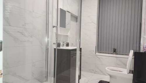 Blissful Snug Haven in Desborough - Foto 5, towels, Shower