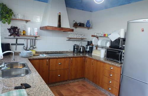 Casa con jardín con vistas al Valle de la Sierra de Líbar - Foto 12