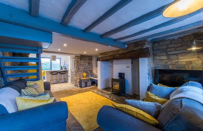 Cosy 2 Bedroom Cottage With Log-burner & Parking - Foto 1