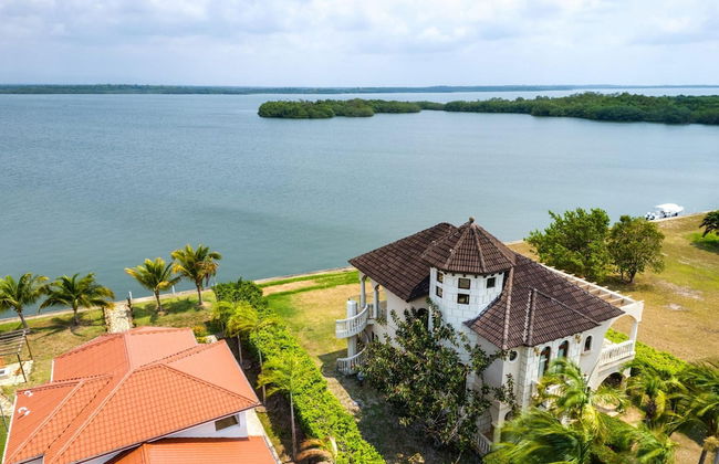 Villa Castello- Water Views Resort Amenities - Foto 25