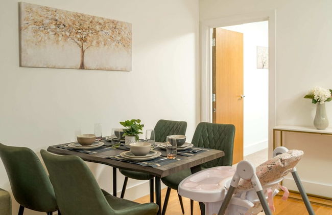 Stunning 3BD Flat, Parking, Sleeps Six, Near Park - Foto 18