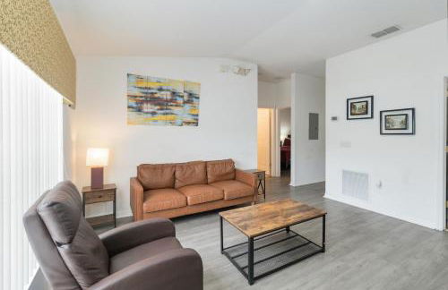 Huge Screened Patio That Overlooks Lake Buck, Near Famous Attractions!! - Foto 12