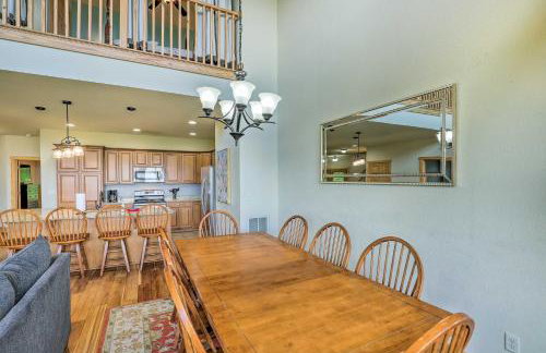 Getaway Chalet in Mars Hill with Hot Tub and Views! - Foto 7