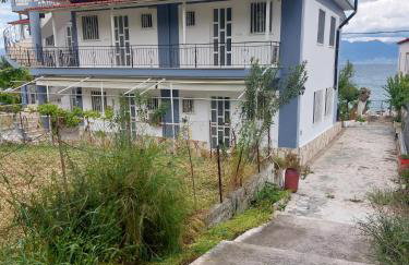 Seaview Apartments Petalidi - Photo 26