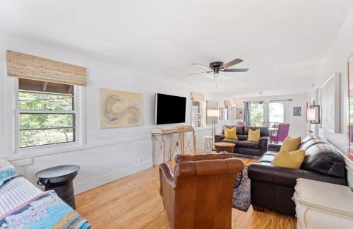 Folly Vacation Vintage Cottage with Stunning Views 218 - Foto 8