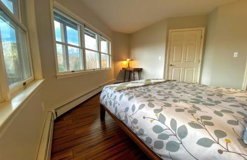 E7 Sunny Bretton Woods private home next to the slopes of Bretton Woods Hot Tub, Wifi - Foto 9