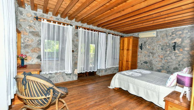 Villa in Fethiye with swimming pool - Photo 4