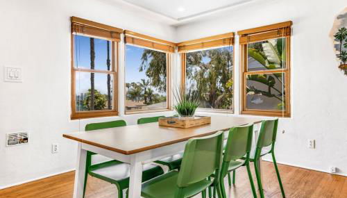 2BR-2 mins to Ocean-Sleeps 8-Pets - Foto 4