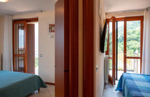 Italian vacation Homes - Iseo Lake Vista Retreat - Photo 35