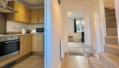 Rushden - 5 Beds Modern Home, Free Private Parking, TV, Garden - Foto 2