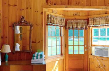 Historic Renovated Barn at Boorn Brook Farm - Manchester Vermont - Photo 29