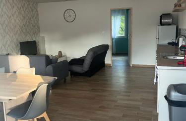 Le feuillu Bogny-sur-Meuse - Foto 1