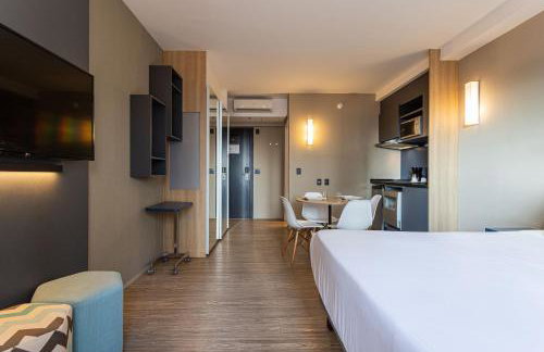 Charlie Alphaville - Foto 80