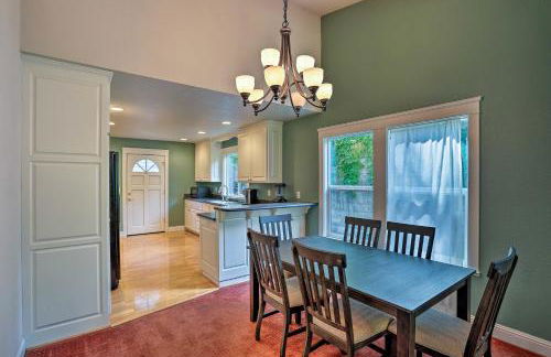 Spacious Downtown Chico Home about Half Mile to CSU! - Foto 6