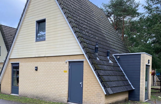 Holiday Home Near Biesbosch & Breda - Foto 1