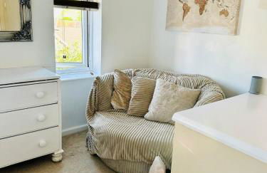 Woodingdean Contractor Pad - FREE Car & Van Parking - Foto 63