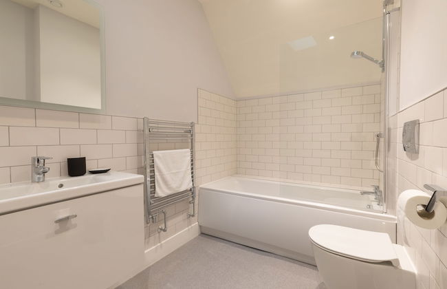 71 Micklegate - Apartment 2 - Photo 9