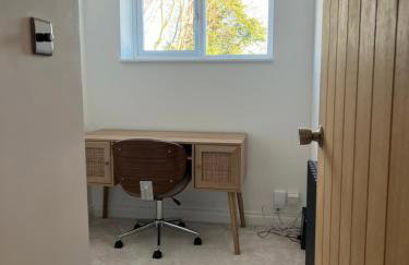 Modern and Cozy Retreat in Abingdon - Oxford- Sleeps 4 in a Quiet Location - Foto 22