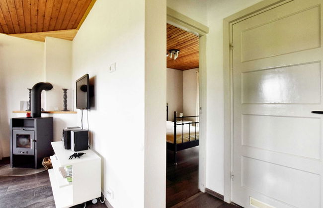 Charming Holiday Home in Gouvy with Hot Tub - Photo 14