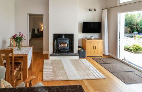 Bramble Lodge - Photo 5