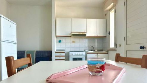 Fano, trilocale con portico a 30mt dal mare - F001 - Foto 4