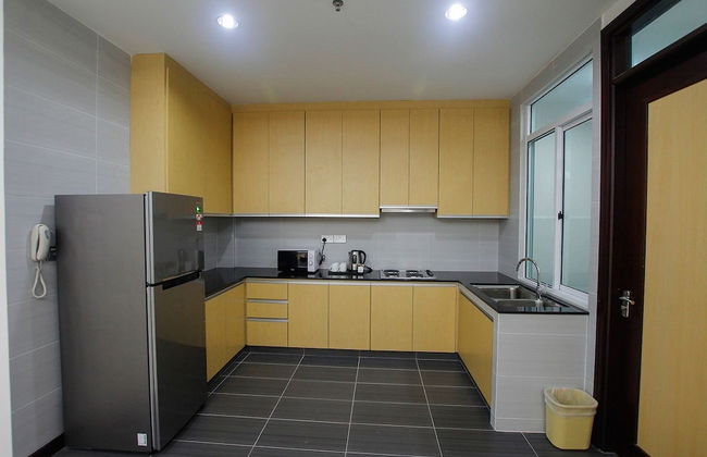 Imperial Suites Miri - Photo 8