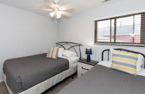 Side-by-Side Family Apartments - Sleeps 15 Total - Foto 49