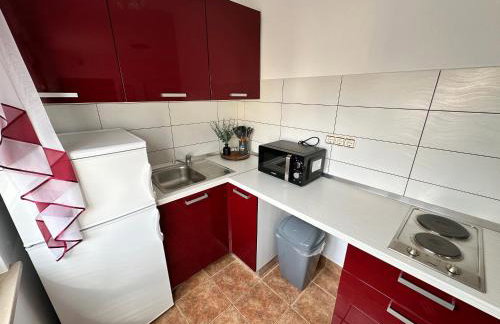 Studio Apartment near Beach Petrčane - Quiet & Central - Unit 2 - Foto 11