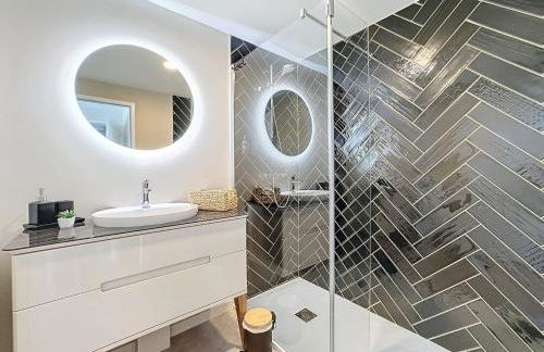 Villa Pier'Art - Piscine Jacuzzi Tennis Vue Mer - Photo 19