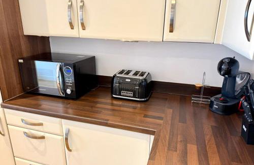 Charming 1BR Apartment In Heart of Cardiff Bay - Foto 20