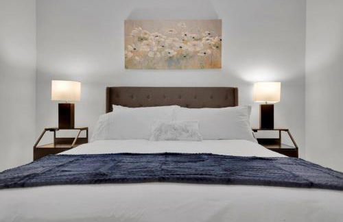 Luxurious 2 Bedroom 2 Bathroom - Foto 29