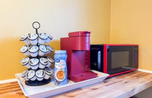 8 Large Apartments with 12 Bedrooms and Parking and WIFI - Foto 44