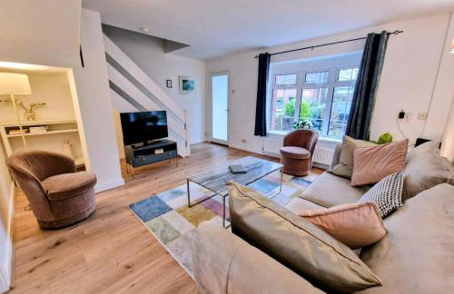 Central modern home with parking - Foto 17