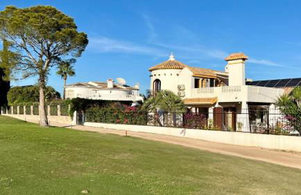 Ibiza style villa first line to golf! - Foto 41