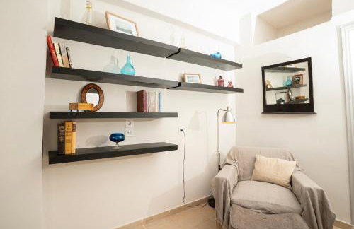 Niki Apartment, Exceptional 9,8, 500Mbps, Parking, Near OAKA, Kifisias Business Hub - Foto 7