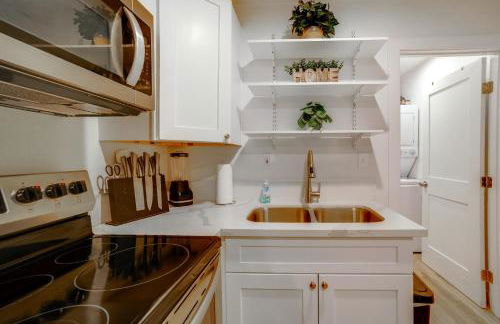 Nurse-Ready Rental 10 Mi to Dtwn Riverside! - Foto 15