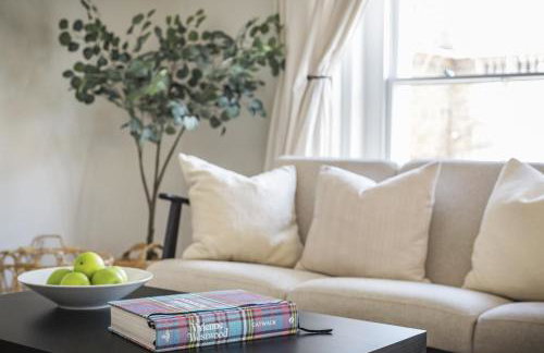 Bright 1 bedroom apartments near Farnham Castle - Photo 55