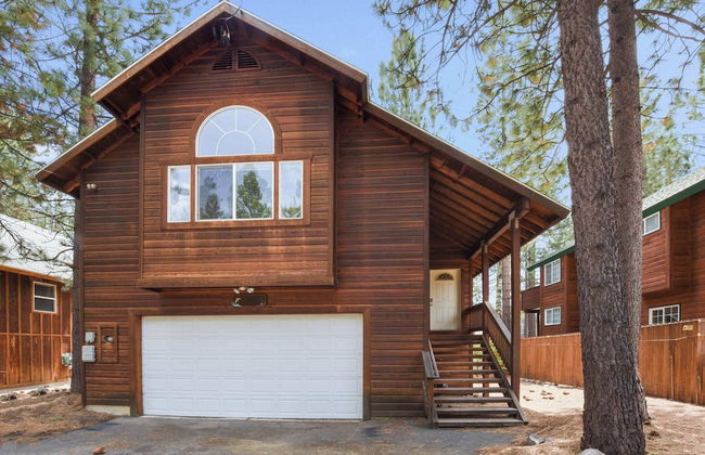 Kings Beach Bliss Walk to Outdoor Fun! - Photo 1