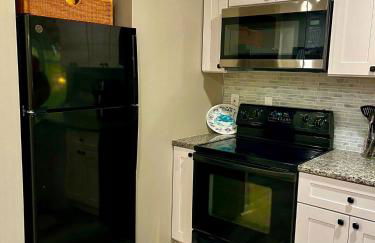 London Towne Bungalow Wloft - Walk To The Beach! - Foto 43