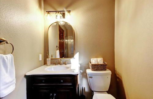 The Gathering Place! Sleeps 24, Lakeview, Game room - Foto 28