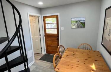 Wally's Compound - Foto 21