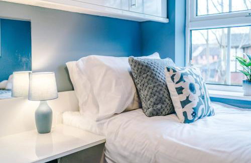 NEW! Incredible Home In Northwich By 53 Degrees Property, Perfect For Groups, FREE Parking! - Photo 33