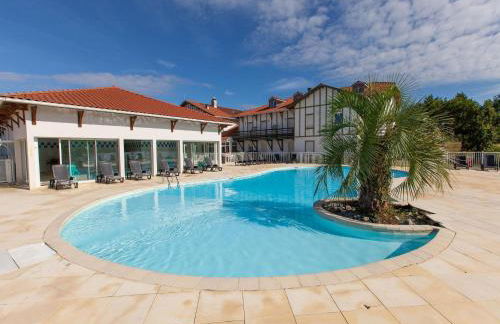 Cassen Holiday House With Pool - Foto 63