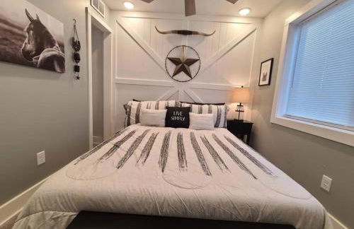 Newly Built Waterfront home w/Amazing Views - Foto 42