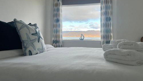 Greenwood South - Luxury beachfront home with log burner - Foto 2